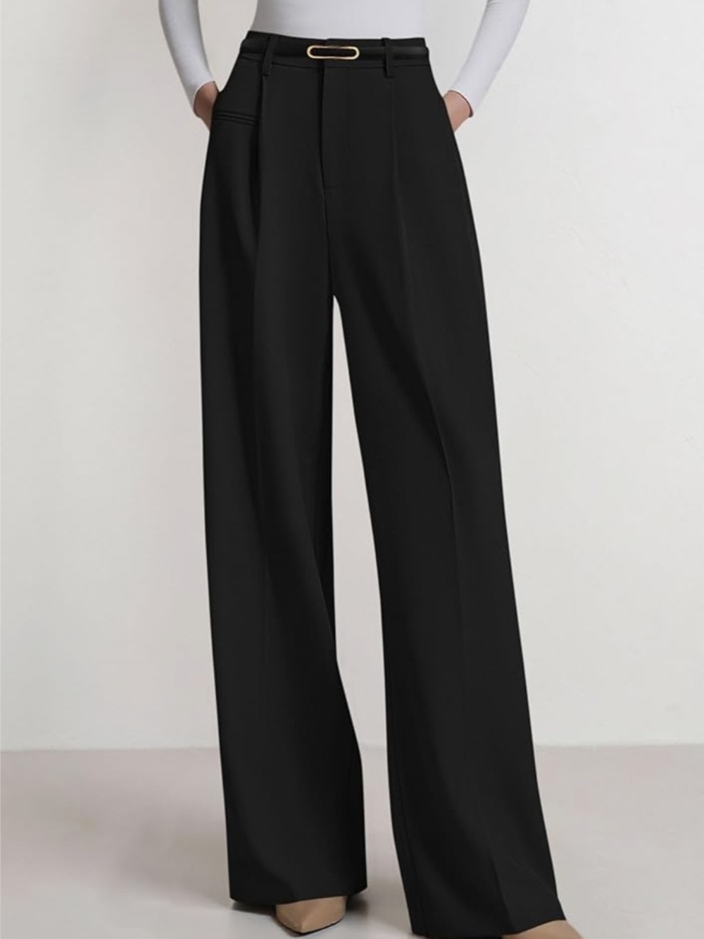 High-Rise Wide-Leg Trousers in Black